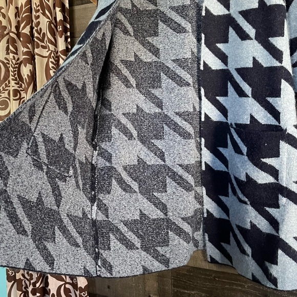 Cardigan Sweater Long Blue North Style Warm Soft Cozy Aztec Duster - Picture 9 of 15